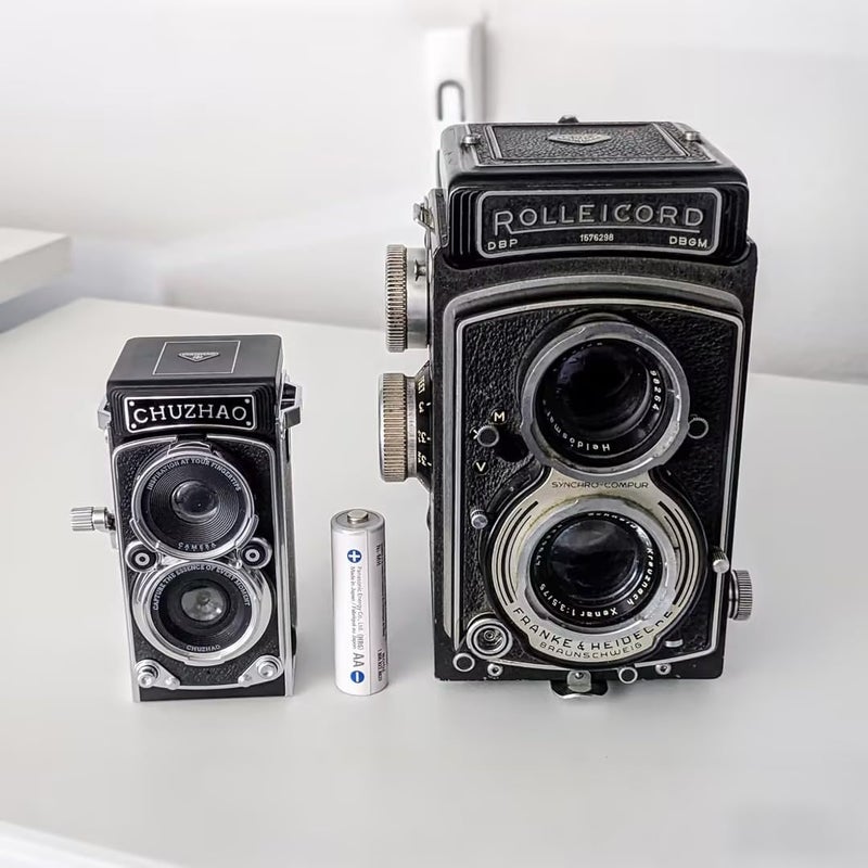 Chocapt CHUZHAO Digital Camera Retro with Time Stamp - Portable Vintage TLR Style 1080p FHD Video 12MP Photos Autofocus Mini Vlogging Camera with 16GB Card for Beginners Teens Adults, Black - Image 4